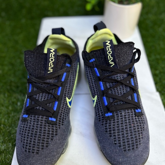 Nike Air Vapormax 2021 Flyknit Obsidian Light Lemon Twist Racer
Blue Black S 8.5 - Picture 4 of 12